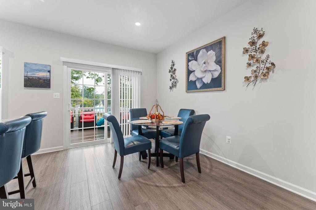 8809 STEVENSON LANE