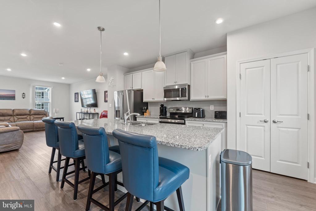 8809 STEVENSON LANE
