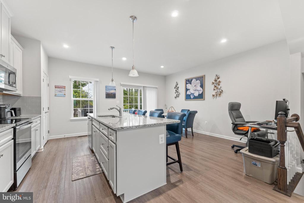 8809 STEVENSON LANE
