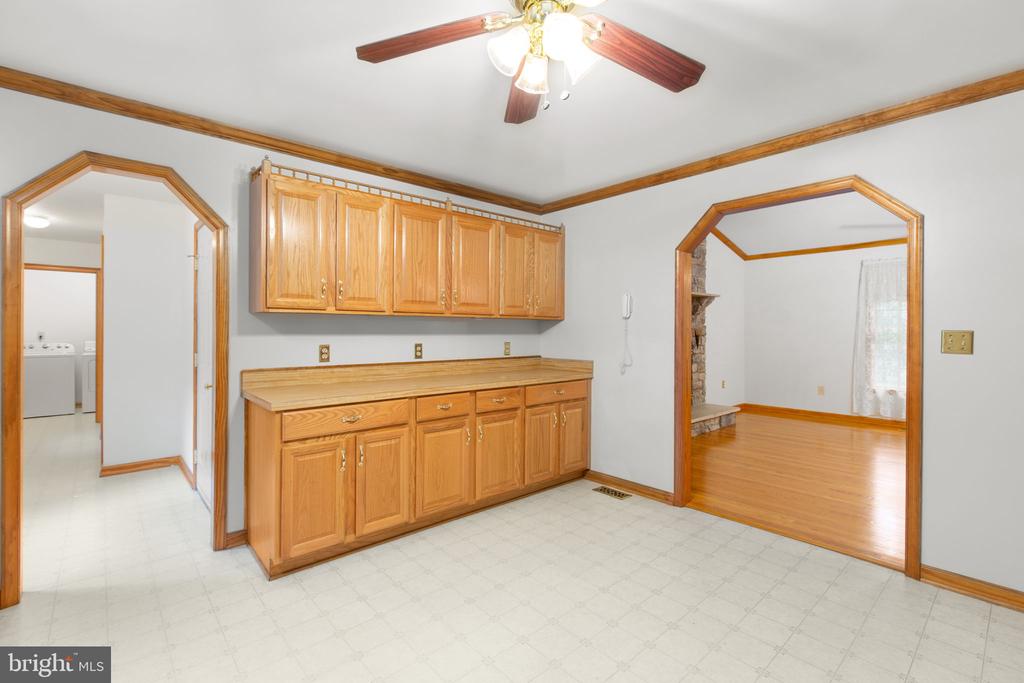 6628 COURTHOUSE ROAD