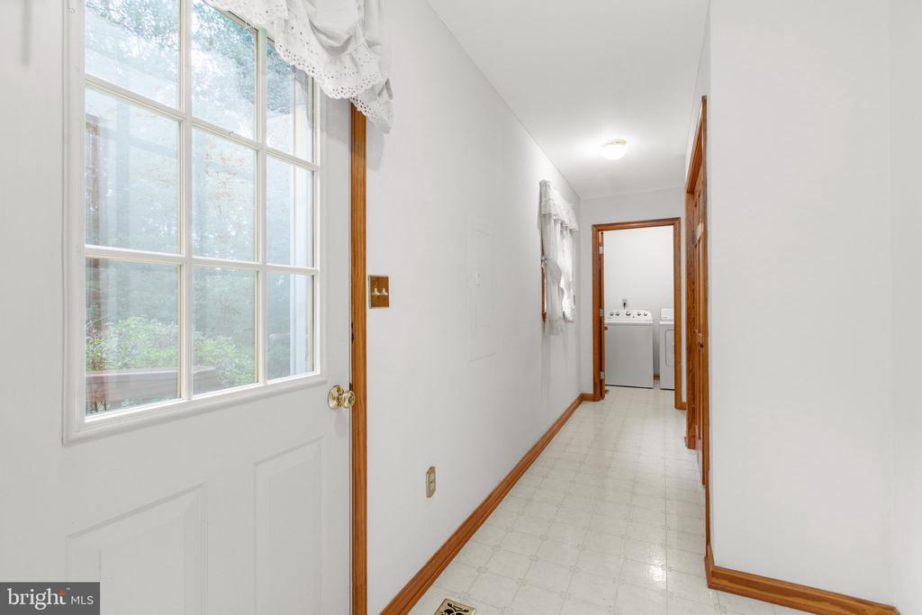 6628 COURTHOUSE ROAD