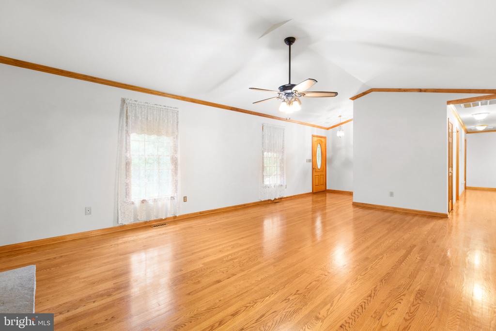 6628 COURTHOUSE ROAD