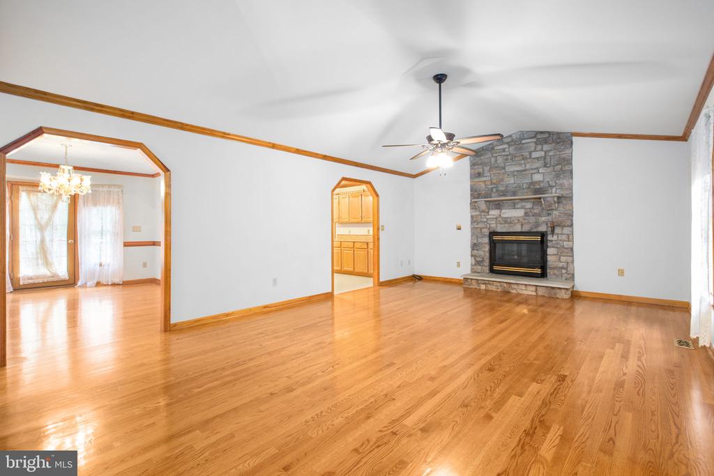 6628 COURTHOUSE ROAD