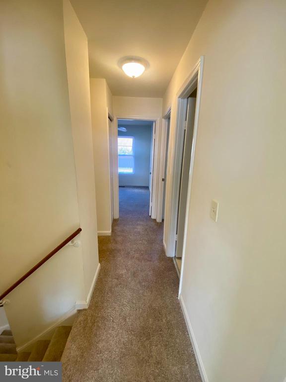 10604 GRETA LYNN COURT