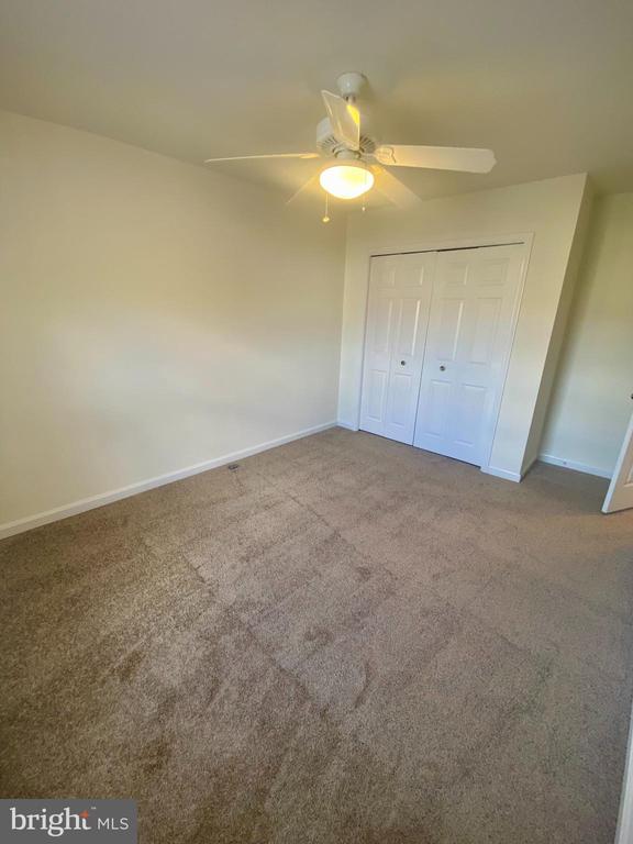 10604 GRETA LYNN COURT