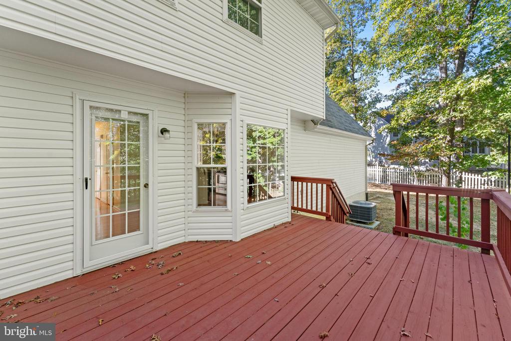 9419 HICKORY HILL DRIVE