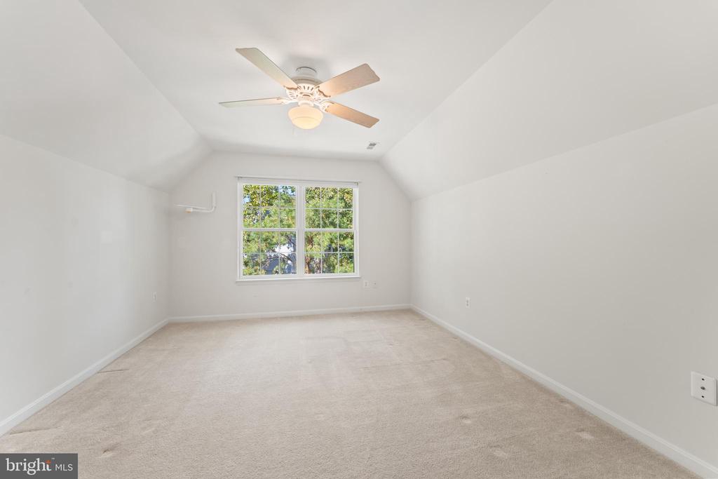 9419 HICKORY HILL DRIVE
