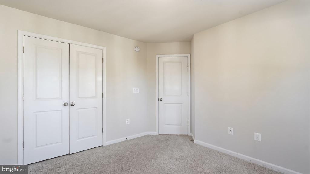 4100 BOLTON COURT