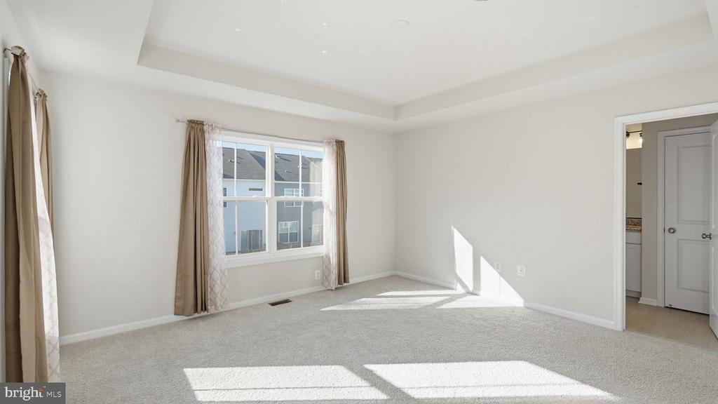 4100 BOLTON COURT