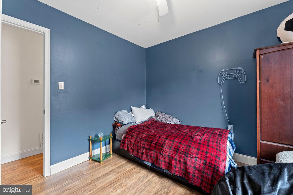 909 STONEWALL LANE