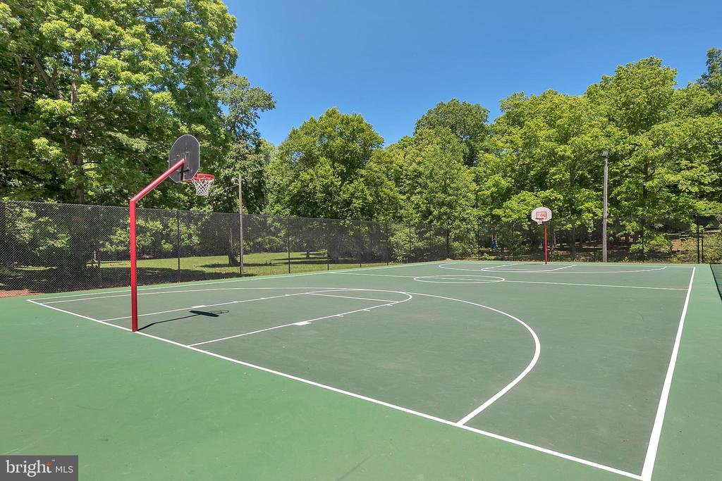 12503 FLOCK COURT