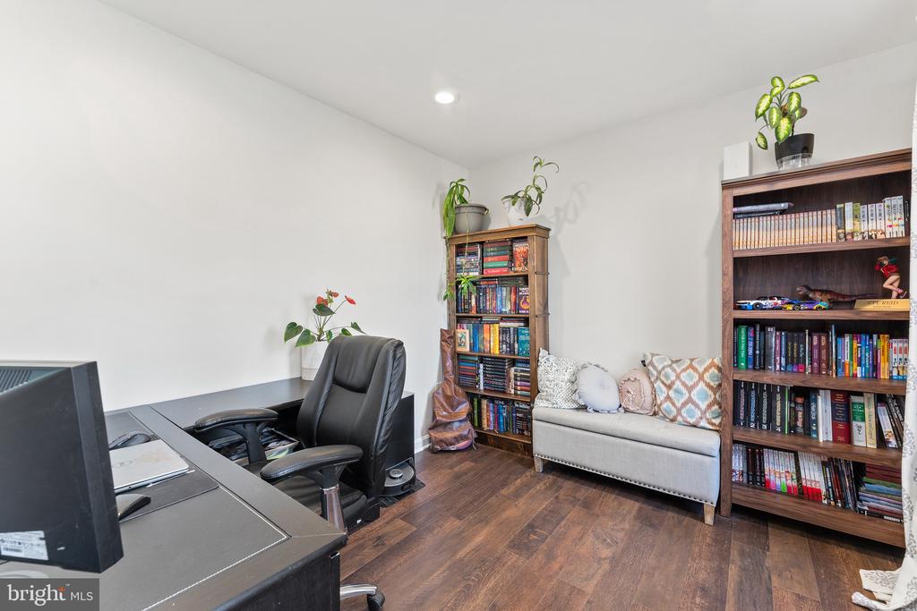 6309 CRANSTON LANE