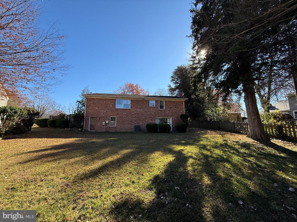 309 LAUREL AVENUE