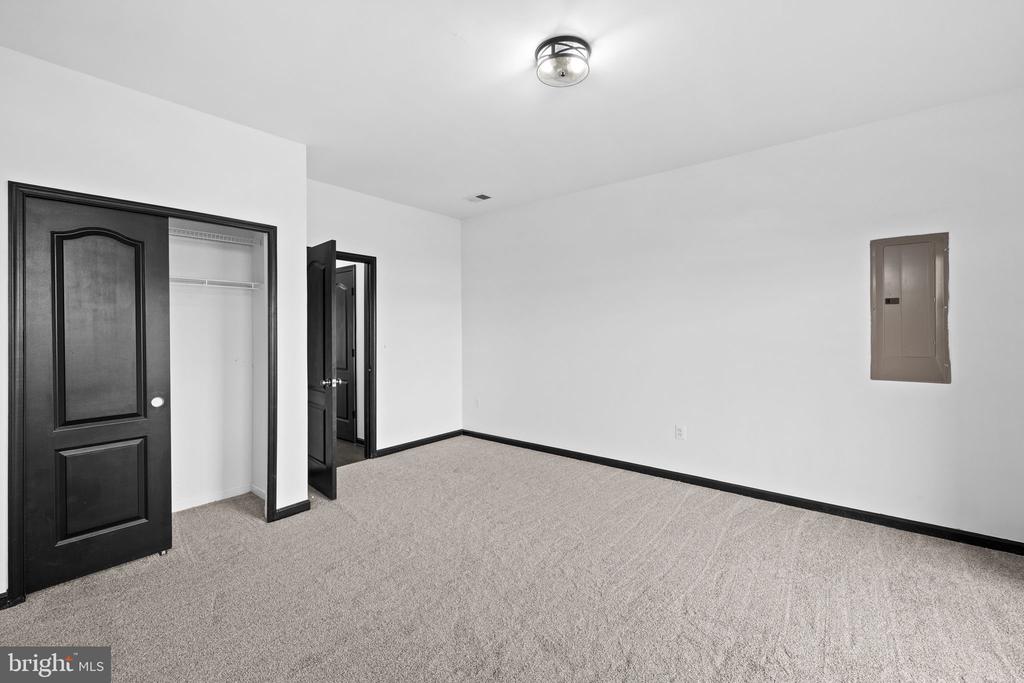 2235 CHAMPIONS WAY