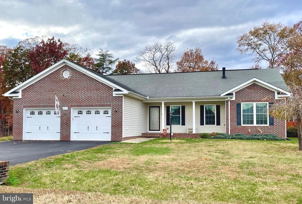 5624 GLEN EAGLES COURT
