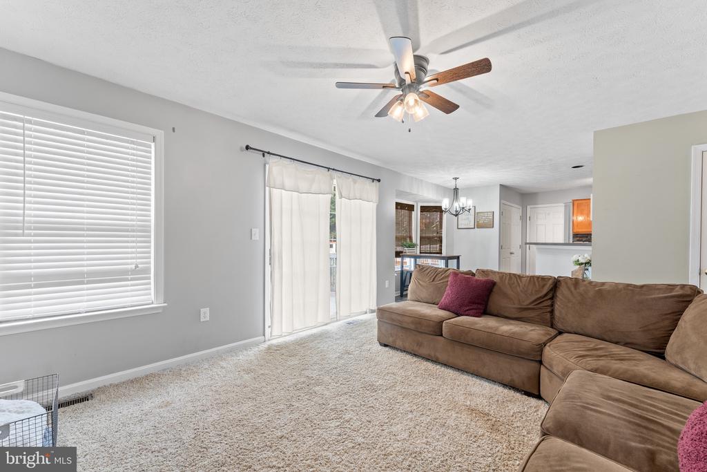 9402 BRAKEN COURT