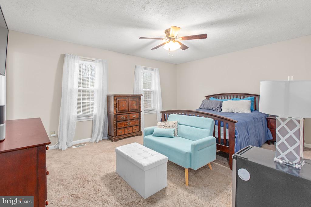 11621 ENCHANTED WOODS WAY