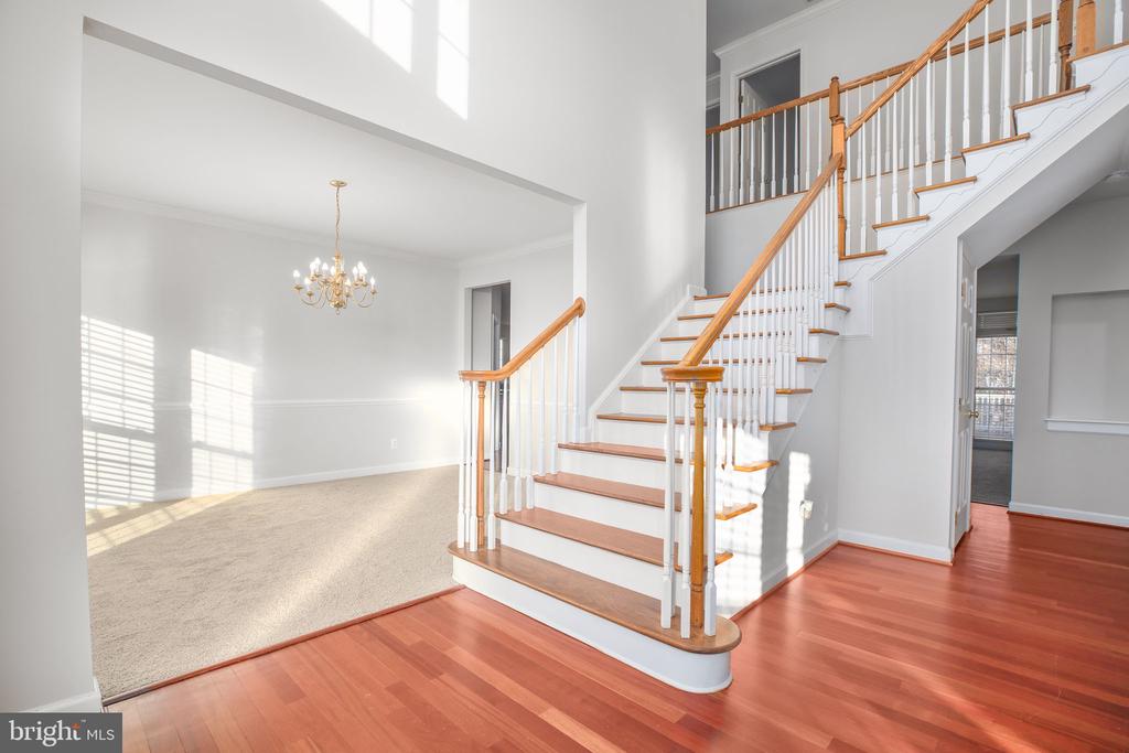 6617 BROAD CREEK OVERLOOK