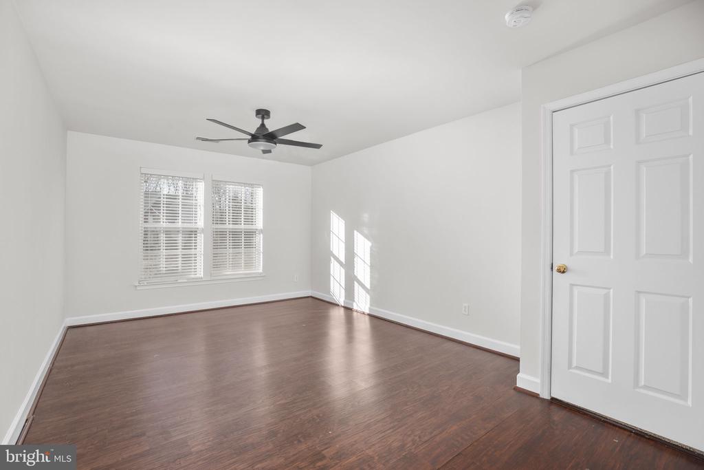 6617 BROAD CREEK OVERLOOK