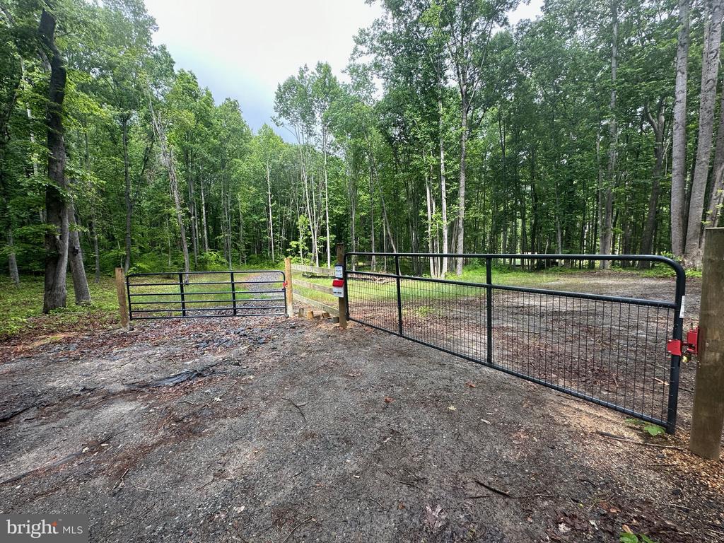 10405 PINEY BRANCH ROAD LOT 2