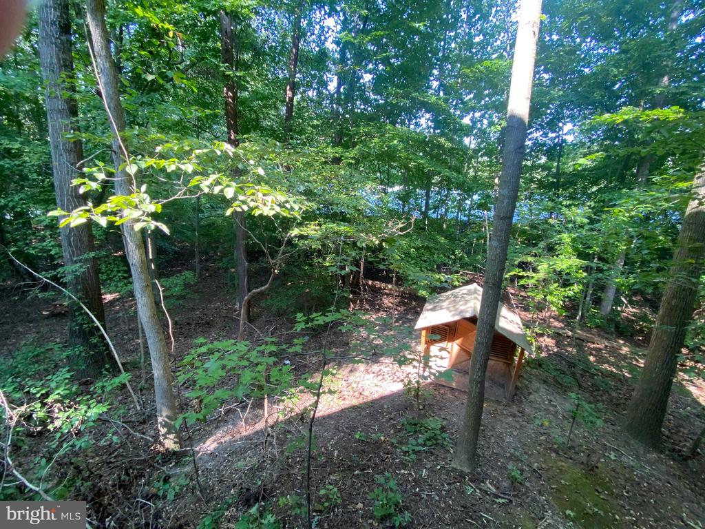 4115 CORBIN HALL LANE