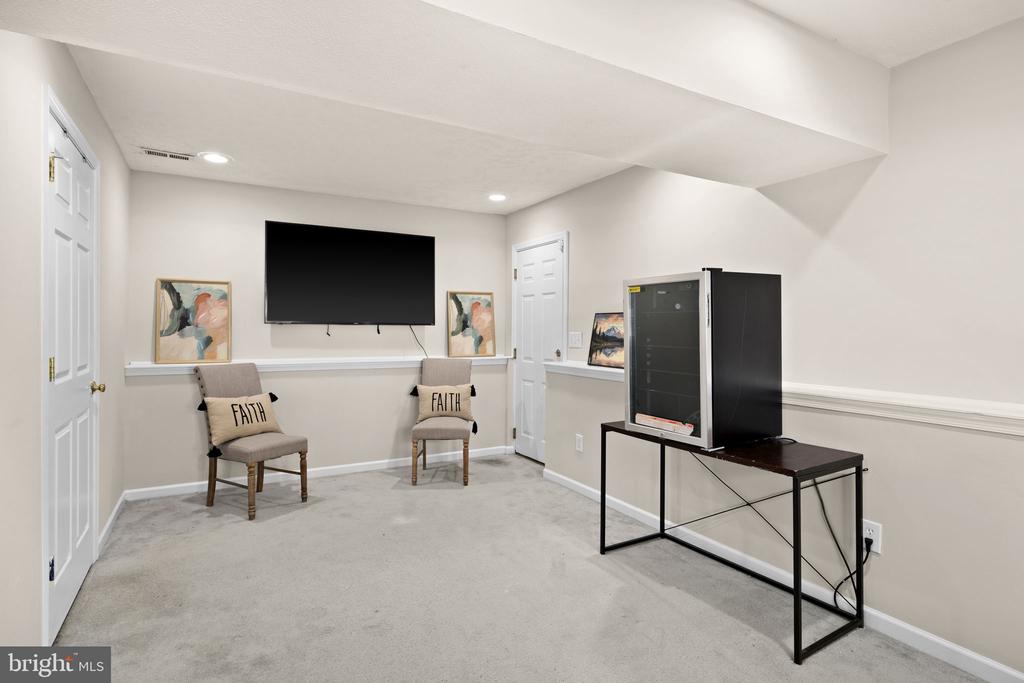 10733 ALLIE DRIVE