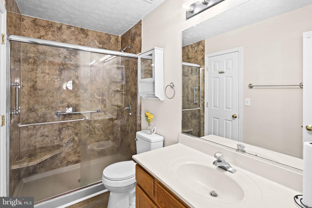 10733 ALLIE DRIVE