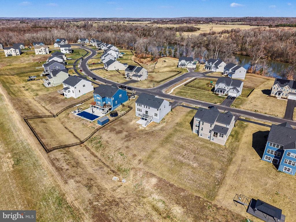 1728 LEGACY LANE