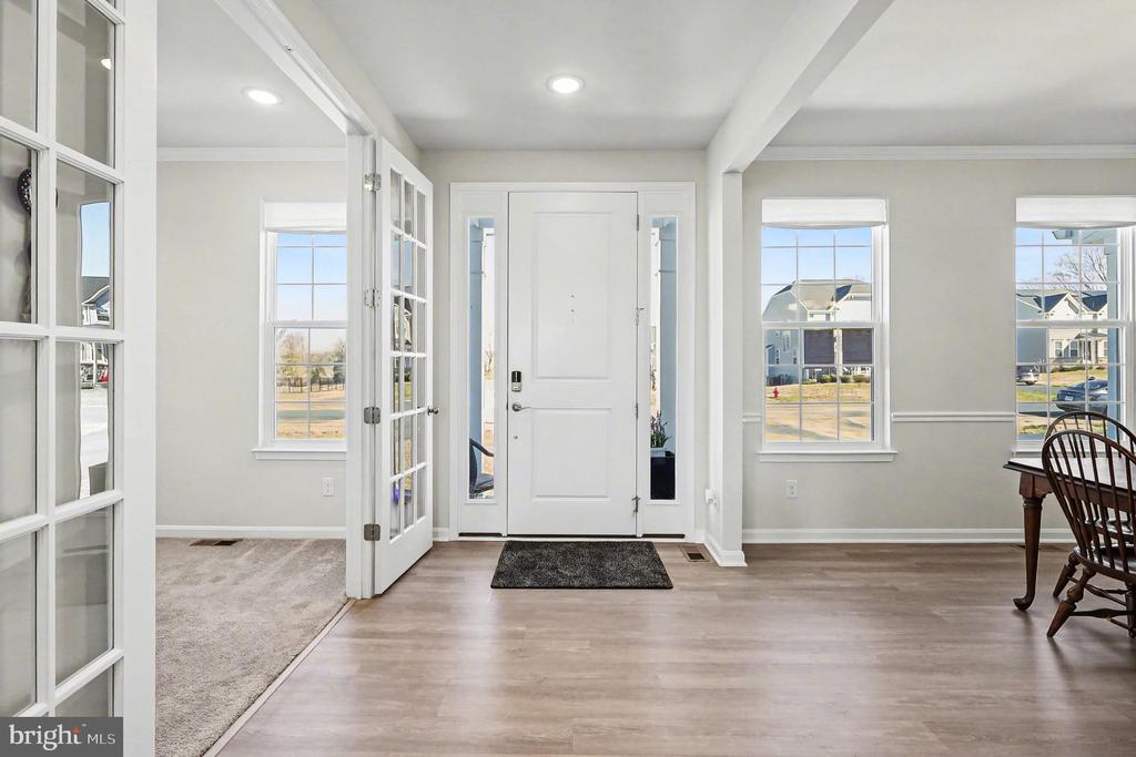 1728 LEGACY LANE