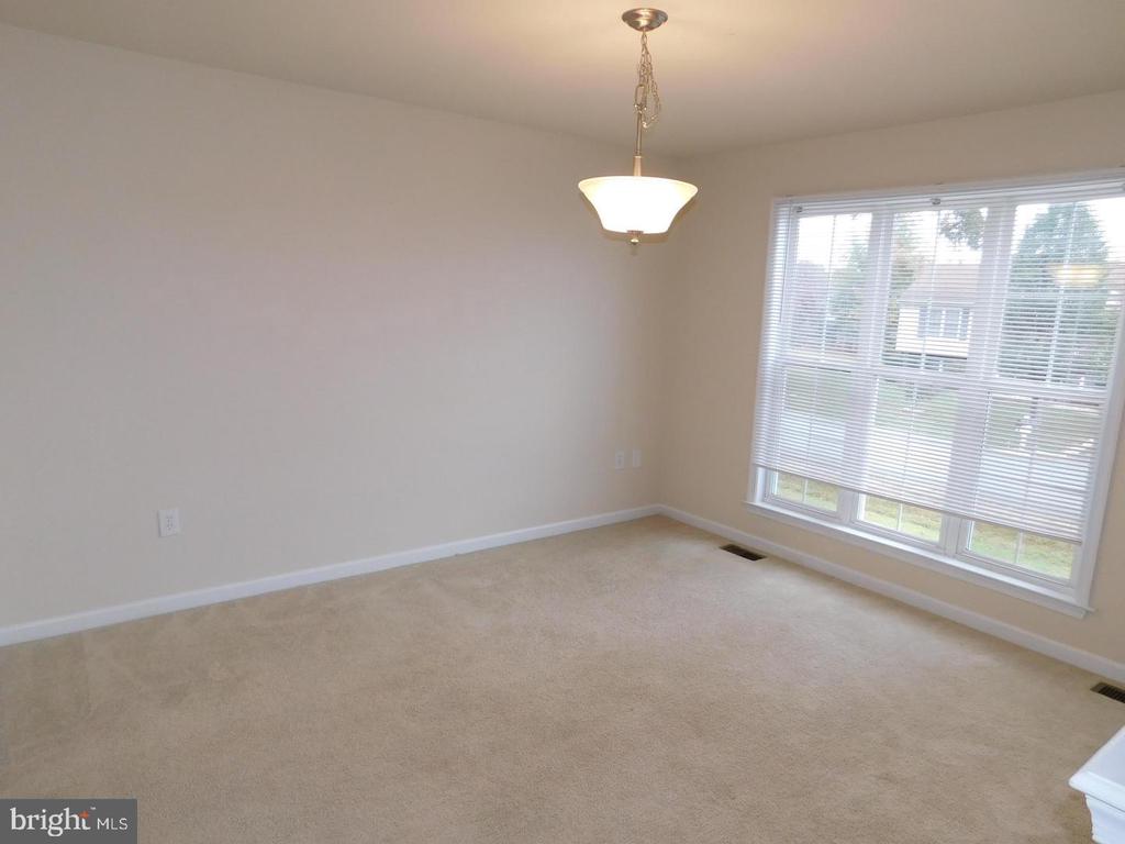 10110 HERIOT ROW COURT
