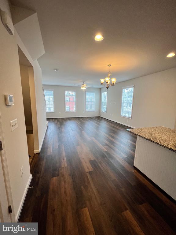 12115 BOWLING FARM COURT