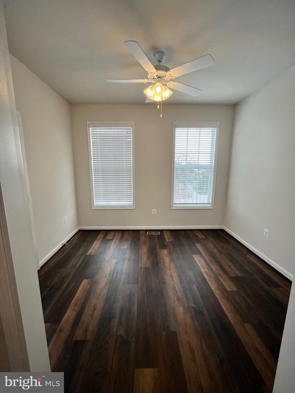 12115 BOWLING FARM COURT