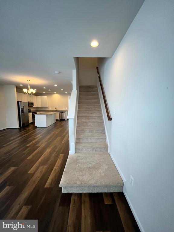 12115 BOWLING FARM COURT