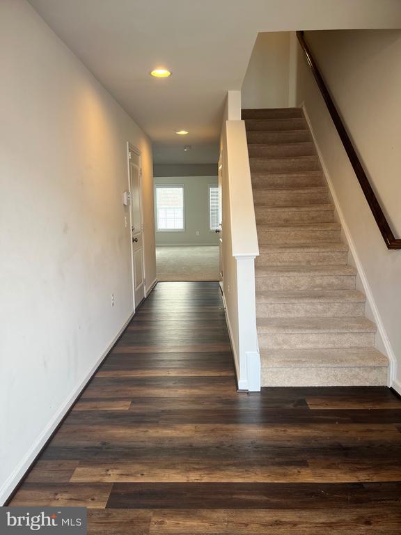 12115 BOWLING FARM COURT