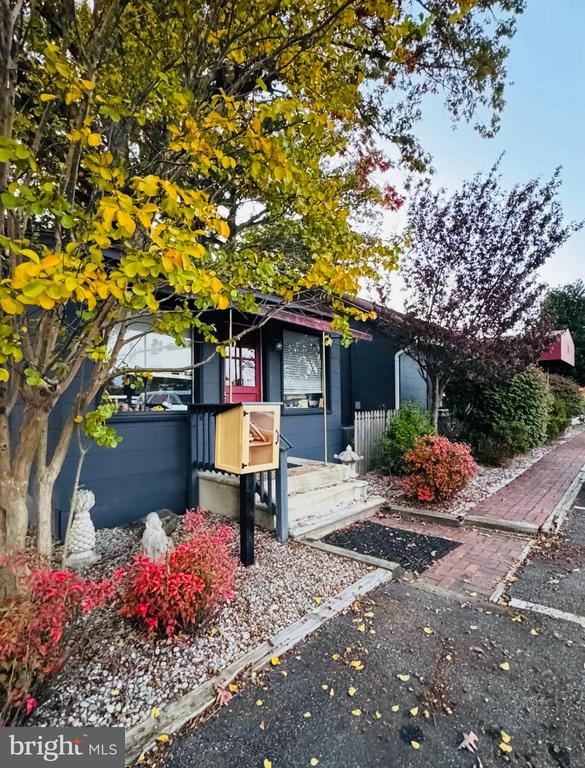 10745 COURTHOUSE