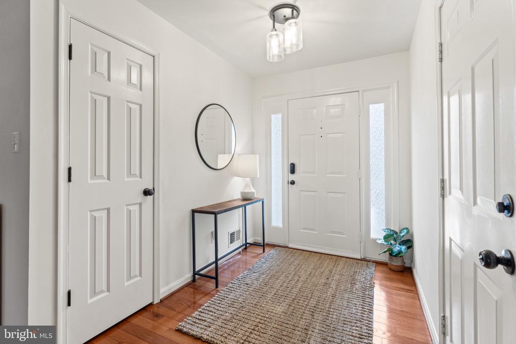 10111 OAT LANDS PLACE