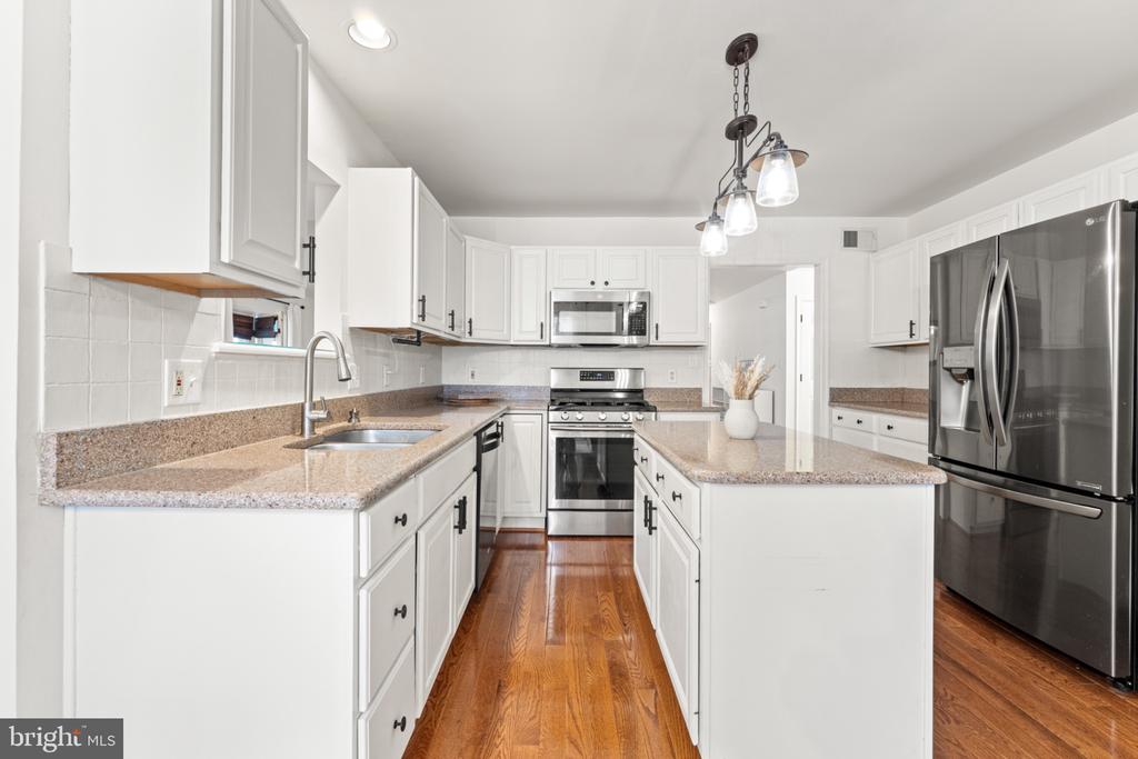 10111 OAT LANDS PLACE