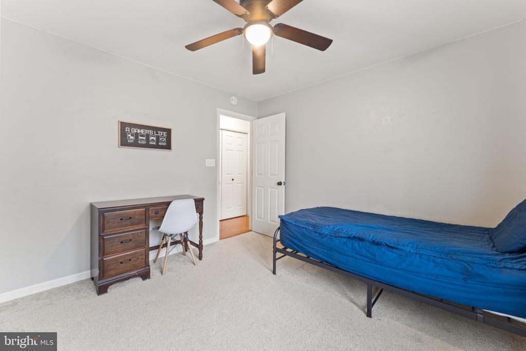 10111 OAT LANDS PLACE