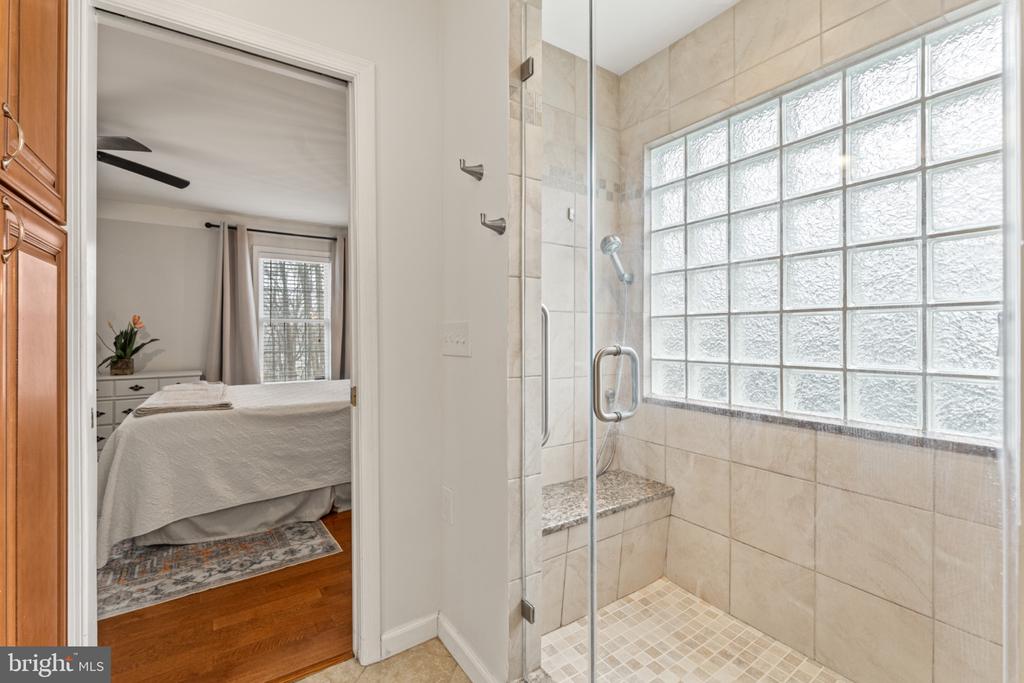 10111 OAT LANDS PLACE