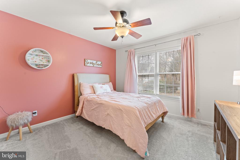 10111 OAT LANDS PLACE