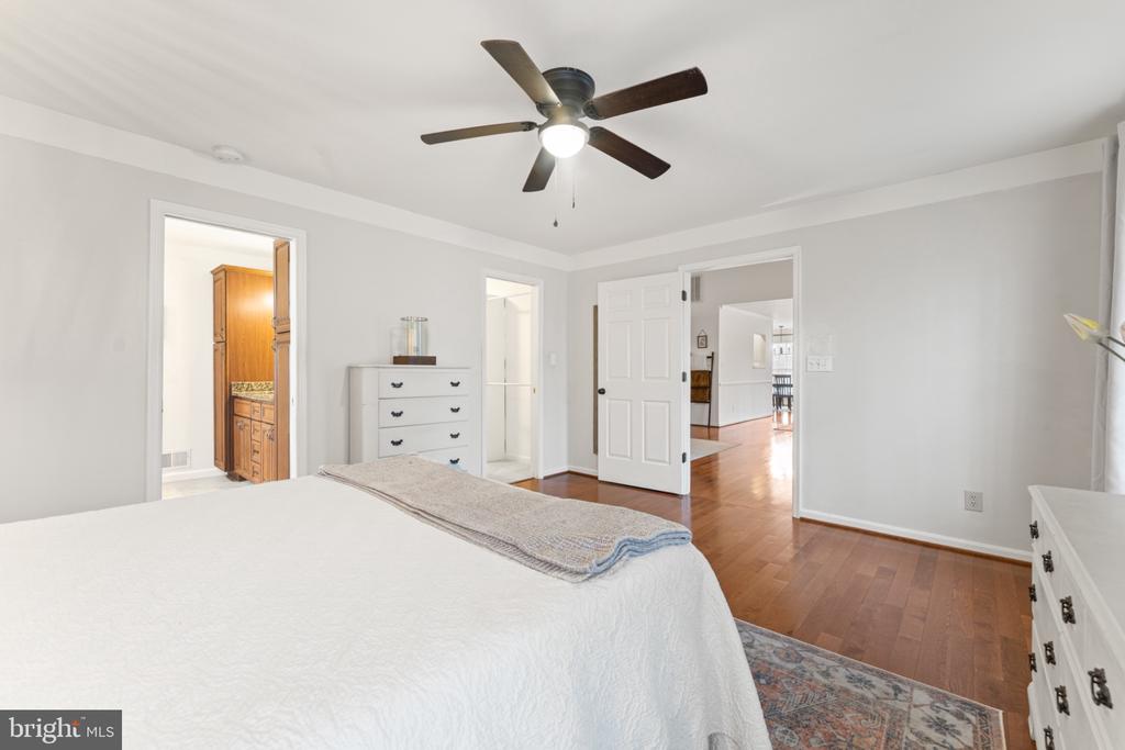 10111 OAT LANDS PLACE