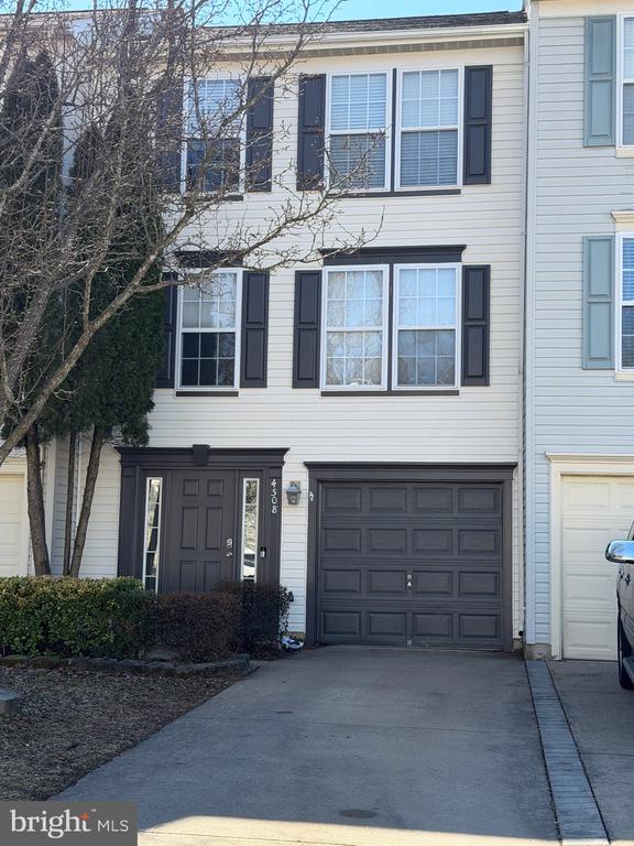 4508 PAPILLION COURT