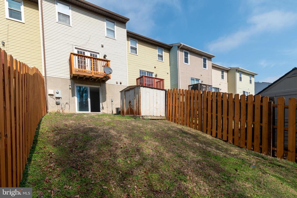 5222 MAGNOLIA PLACE