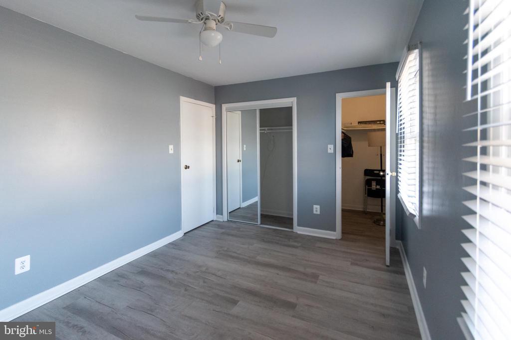 5222 MAGNOLIA PLACE
