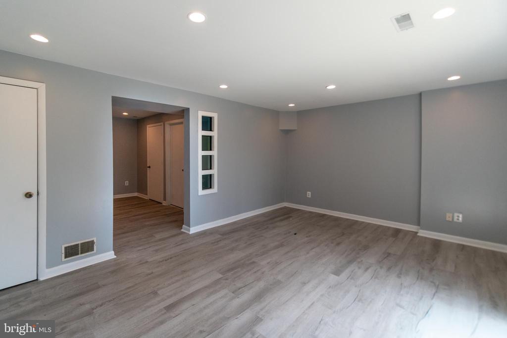 5222 MAGNOLIA PLACE