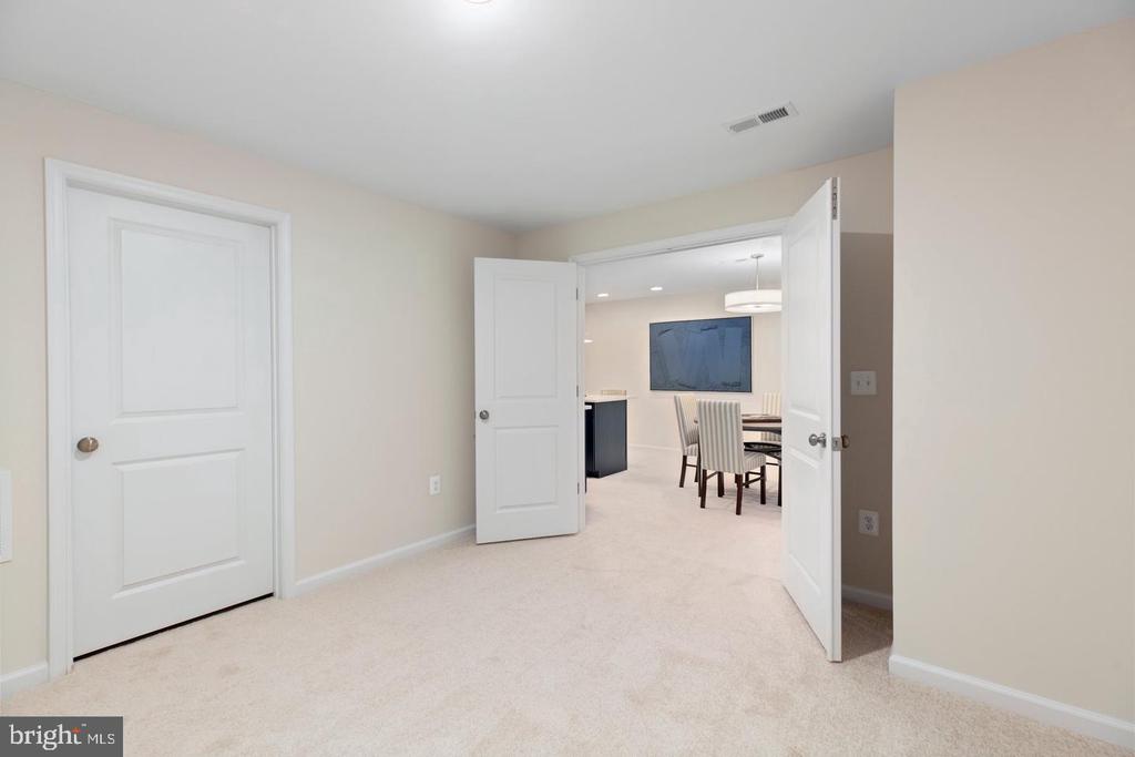 10605 AFTON GROVE COURT