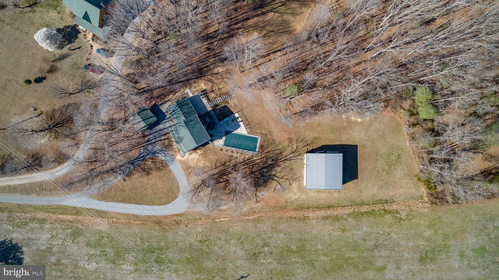 5825 MORRIS ROAD