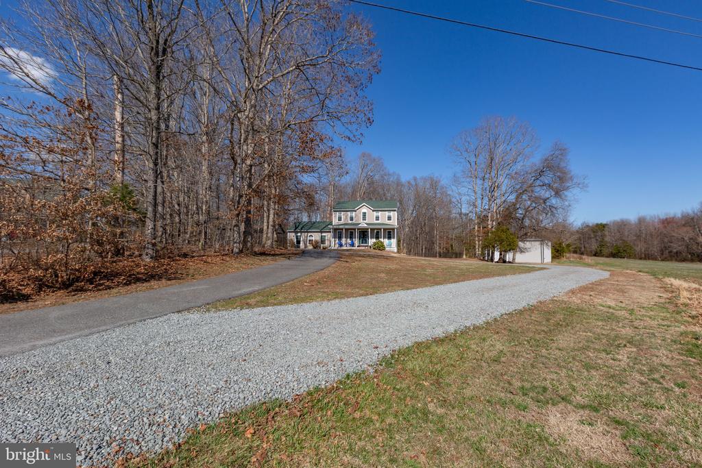 5825 MORRIS ROAD