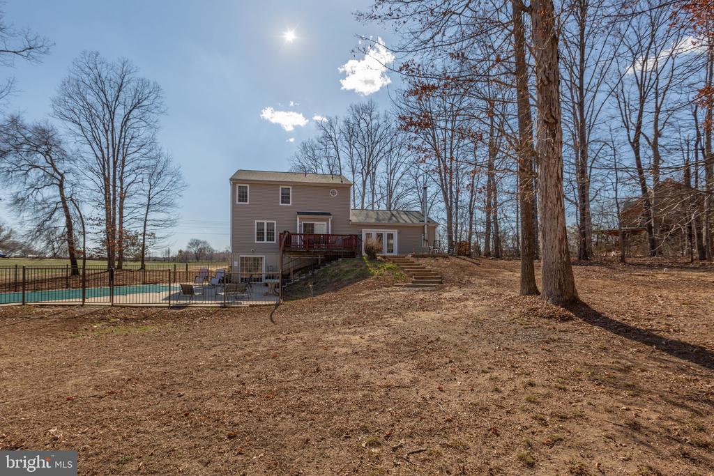 5825 MORRIS ROAD