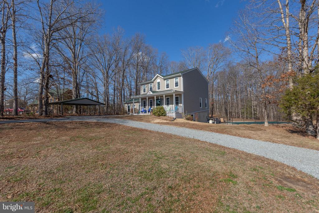 5825 MORRIS ROAD